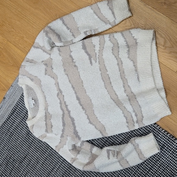Barefoot Dreams CozyChic Sweater XS | Super Soft Lounge Essential, VGUC - Picture 6 of 10